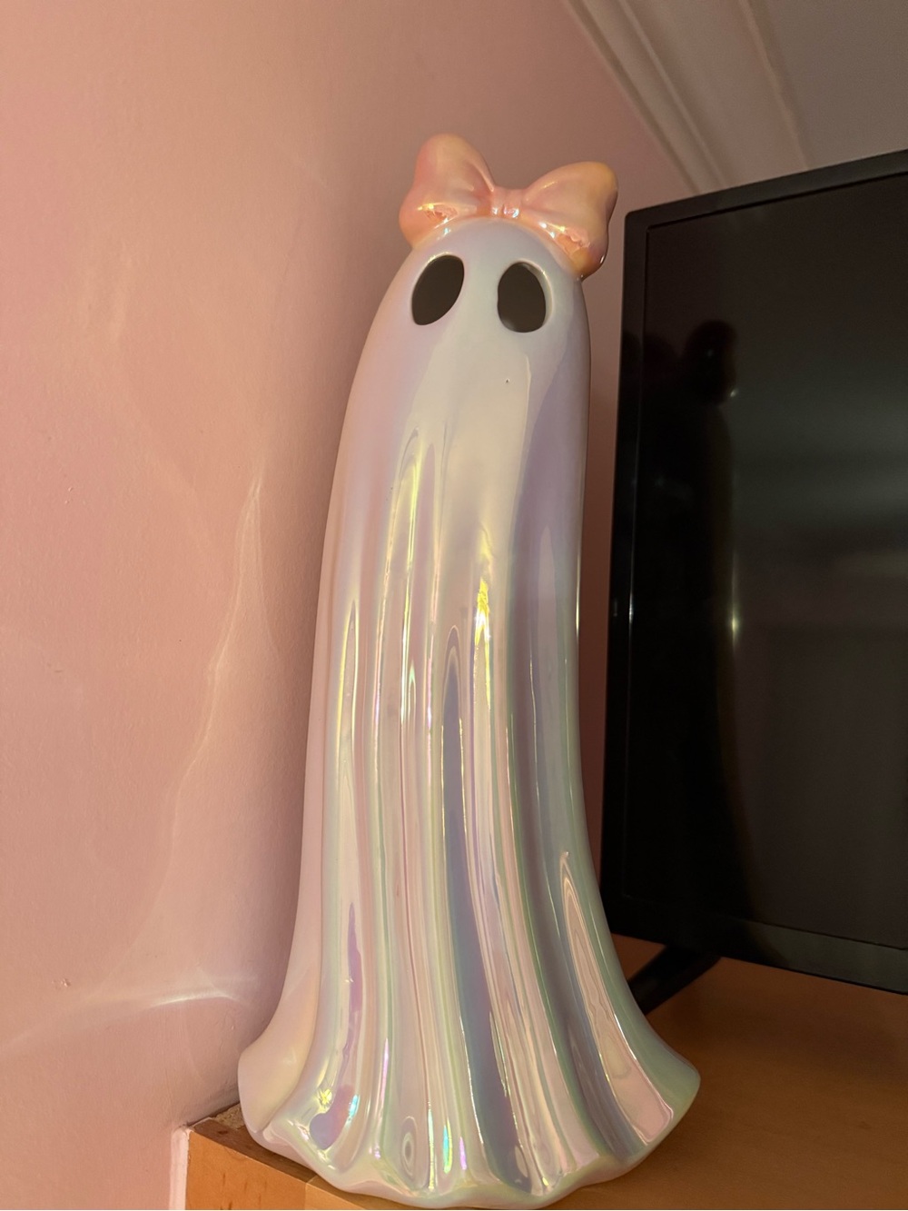 VIRAL Iridescent Pink Bow Ghost Figurine
